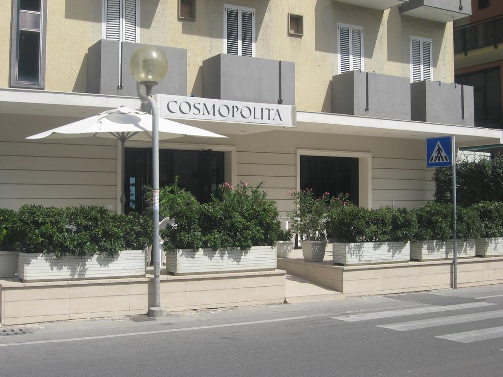 Hotel Cosmopolita Ρίμινι Εξωτερικό φωτογραφία